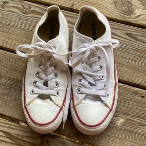 White converse shoes